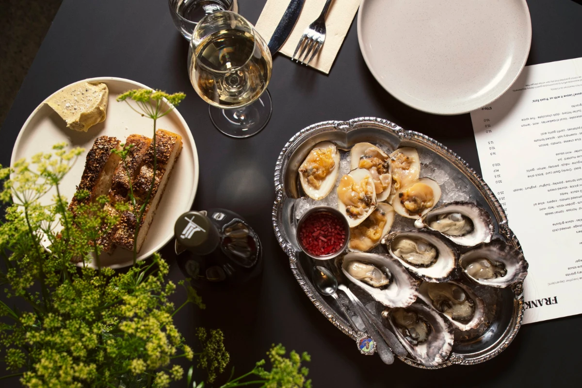 franks oyster bar and eatery