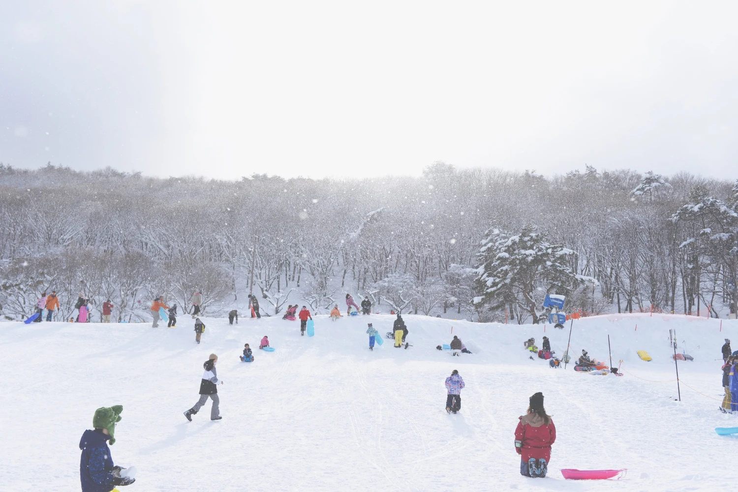 ski season in japan
