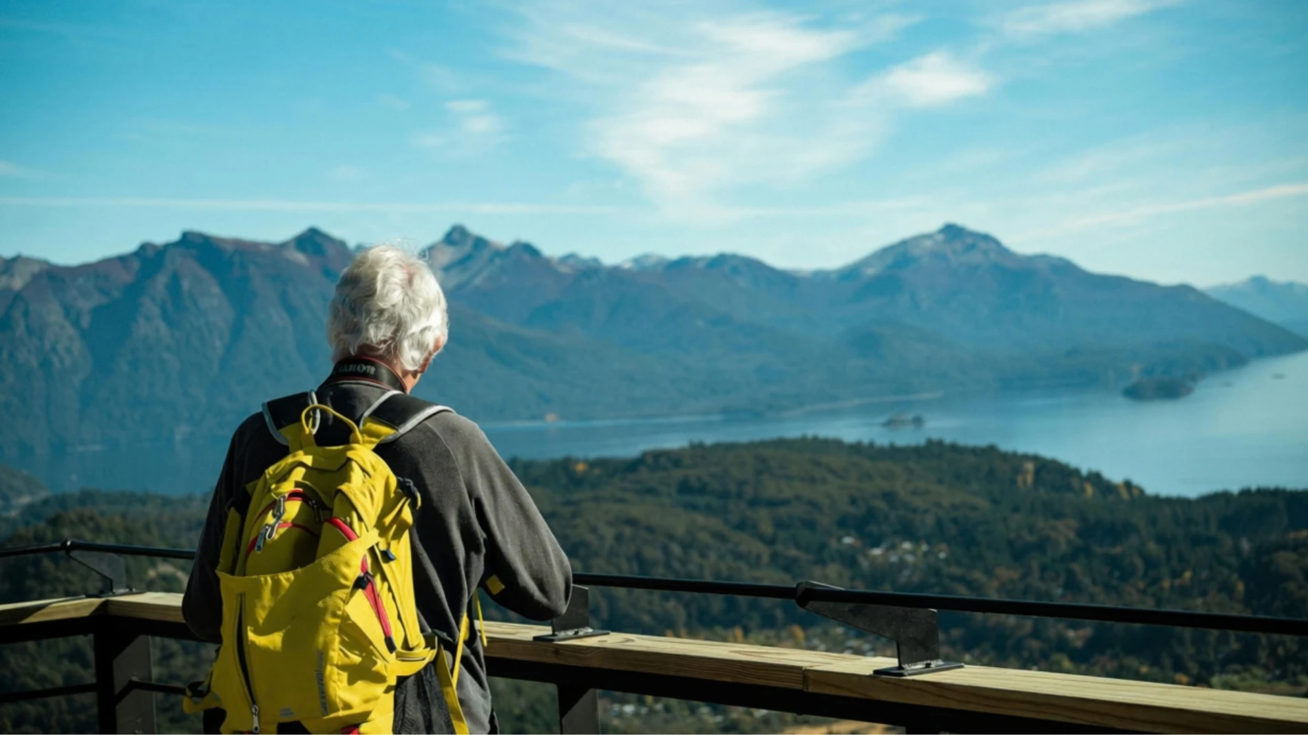 solo senior traveller