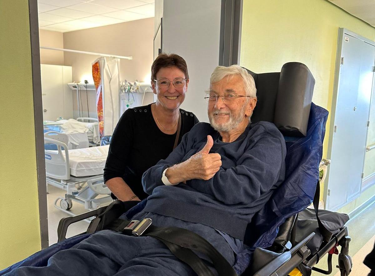 Stephen Linda Paris Pneumonia